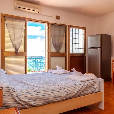 136 - Stella, Casa 2 Vista Mare, 10 Minuti Dalla In Macchina, Parcheggio Gratis Privato