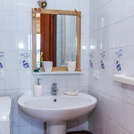Appartement 136 - Stella, Casa 2 Vista Mare, 10 Minuti Dalla In Macchina, Parcheggio Gratis Privato